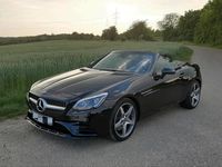 Gebraucht Mercedes SLC200 AMG line 184 PS (135 kW) 2017 Schwarz Cabrio