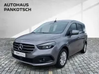 Gebraucht Mercedes 180 116 PS (85 kW) 2023 Grau Limousine