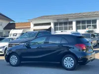 Gebraucht Mercedes A180 109 PS (80 kW) 2016 Kosmosschwarz Kleinwagen
