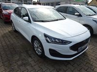 Gebraucht Ford Focus Cool & Connect 155 PS (114 kW) 2022 Frozen white Limousine
