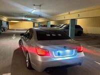 Gebraucht BMW 523 M Sport 190 PS (139 kW) 2009 Silber Limousine