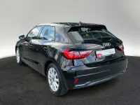 Gebraucht Audi A1 Sportback Advanced 95 PS (69 kW) 2022 Mythosschwarz metallic Kleinwagen