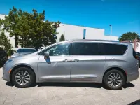 Gebraucht Chrysler Pacifica 291 PS (214 kW) 2020 Grau Limousine
