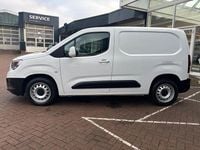 Gebraucht Opel Combo Edition 131 PS (96 kW) 2021 Weiß Van / Kleinbus