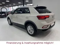 Gebraucht VW T-Roc Life 110 PS (80 kW) 2023 Grau SUV