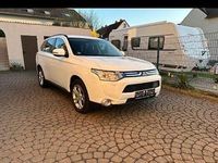 Używany Mitsubishi Outlander 156 KM (114 kW) 2013 Biały SUV