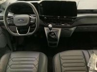 Gebraucht Ford Tourneo Titanium 136 PS (100 kW) 2025 Frostweiß Van / Kleinbus