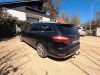 Gebraucht Ford Mondeo 140 PS (102 kW) 2010 Schwarz Kombi