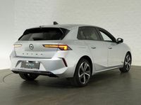 Gebraucht Opel Astra 131 PS (96 kW) 2024 Kristall silber Limousine