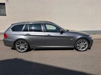 Gebraucht BMW 330 272 PS (200 kW) 2008 Grau Kombi