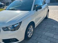 Gebraucht Audi A1 86 PS (63 kW) 2012 Weiß Kleinwagen