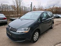 Second-hand VW Sharan 140 CP (102 kW) 2011 Gri Monovolum