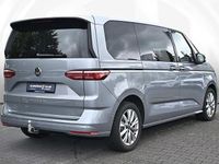Gebraucht VW Multivan Style 150 PS (110 kW) 2024 Silber Van