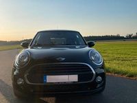 Gebraucht Mini Cooper 136 PS (100 kW) 2017 Schwarz Kleinwagen