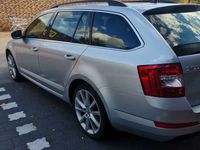 gebraucht Skoda Octavia DSG/ACC/Combi Style. beheiz. Frontscheibe