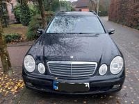 Gebraucht Mercedes E220 Classic 150 PS (110 kW) 2006 Schwarz Kombi