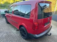 Gebraucht VW Caddy 102 PS (75 kW) 2016 Rot Van / Kleinbus