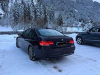 Gebraucht BMW 320 Performance 170 PS (125 kW) 2009 Schwarz Coupé