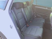 Second-hand VW Passat 200 CP (147 kW) 2022 Alb Break