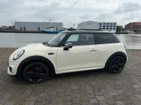 Gebraucht Mini John Cooper Works Coupé 192 PS (141 kW) 2017 Weiß Coupé