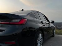 Gebraucht BMW 330 Shadowline 258 PS (189 kW) 2019 Schwarz Limousine