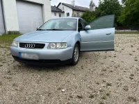Gebraucht Audi A3 102 PS (75 kW) 2001 Blau Kleinwagen