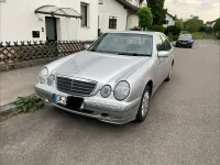 Gebraucht Mercedes E280 Avantgarde 204 PS (150 kW) 2000 Silber Limousine