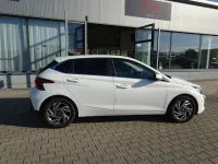 Neu Hyundai i20 Style 101 PS (74 kW) 2025 Weiß Kleinwagen