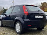Gebraucht Ford Fiesta 60 PS (44 kW) 2005 Blau Kleinwagen