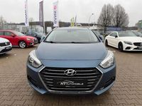 Gebraucht Hyundai i40 Style 141 PS (103 kW) 2016 Blau Kombi