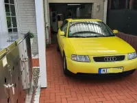 Gebraucht Audi A3 Ambiente 150 PS (110 kW) 1998 Gelb Kleinwagen