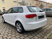 Gebraucht Audi A3 Ambiente 140 PS (102 kW) 2007 Weiß Kleinwagen