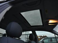 Gebraucht Mercedes E200 Elegance 163 PS (119 kW) 2003 Teallitblau Limousine