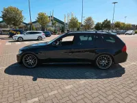 Gebraucht BMW 325 218 PS (160 kW) 2008 Schwarz Kombi