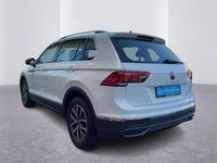 Gebraucht VW Tiguan Life 150 PS (110 kW) 2022 Pure white SUV