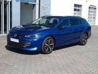 Gebraucht VW Passat IQ Drive 150 PS (110 kW) 2025 Blau Kombi