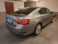 Gebraucht Skoda Superb Style 150 PS (110 kW) 2016 Grau Limousine