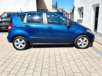 Gebraucht Mercedes A160 95 PS (69 kW) 2011 Blau Kleinwagen