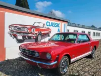 Usata Ford V8 20 CV (14 kW) 1966 Rosso Coupé
