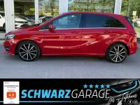 Gebraucht Mercedes B200 136 PS (100 kW) 2018 Rot Kleinwagen