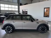 Gebraucht Mini Cooper Classic 136 PS (100 kW) 2021 Grau Kleinwagen