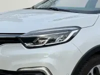 Gebraucht Renault Captur 90 PS (66 kW) 2019 Weiss qnc + schwarz SUV