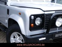 gebraucht Land Rover Defender 90 Td5 Station Wagon S *2.HD* 67200 KM