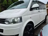 Gebraucht VW Multivan Edition 140 PS (102 kW) 2011 Weiß Van / Kleinbus
