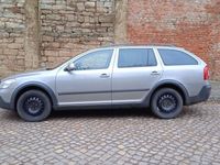 gebraucht Skoda Octavia Combi Scout