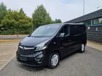 Gebraucht Opel Vivaro 140 PS (102 kW) 2016 Schwarz Van / Kleinbus
