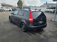 Gebraucht Hyundai i30 Edition+ 90 PS (66 kW) 2011 Schwarz Kombi