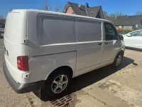 Gebraucht VW Transporter 150 PS (110 kW) 2019 Weiß Van