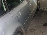 Gebraucht Audi A4 130 PS (95 kW) 2005 Silber Limousine