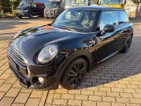 Second-hand Mini Cooper D 147 CP (108 kW) 2018 Negru Hatchback